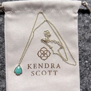 Kendra Scott Gold Pendant Necklace
